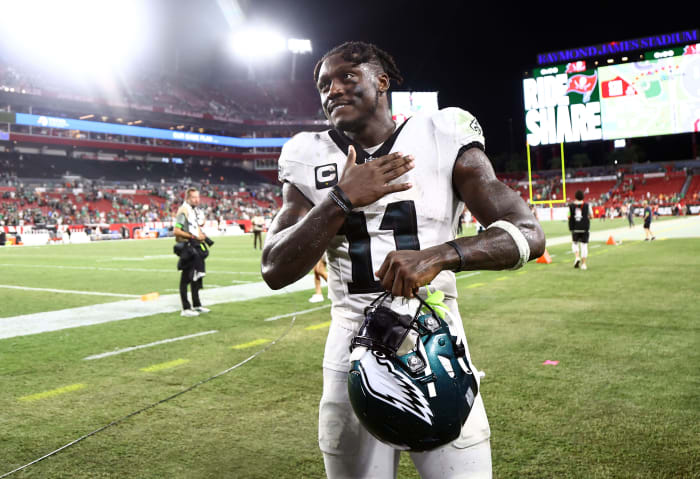 A.J. Brown of the Philadelphia Eagles had to change his cleats during the team's Monday Night Football win over the Tampa Bay Buccaneers.
